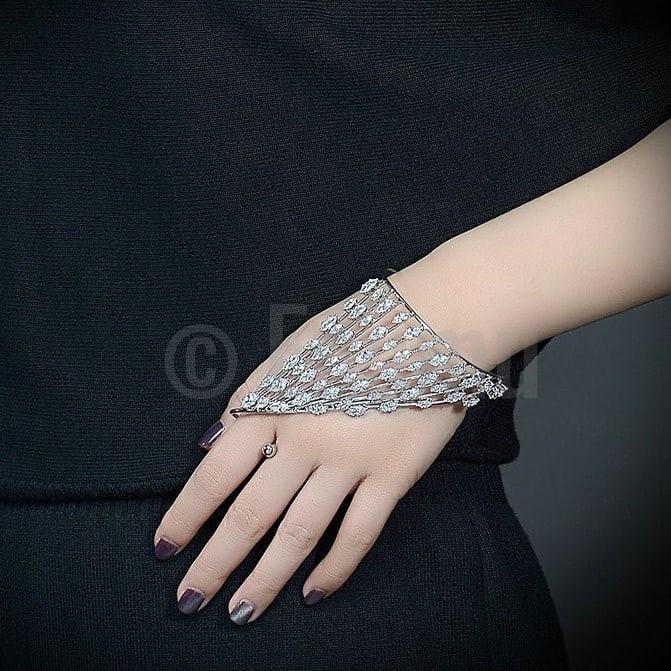 Buy Kairangi by Yellow Chimes White Silver Plated Brass Palm Cuff Latest  Fashion Vogue Crystal Hand Cuff Palm Bracelet for Women and Girls Online at  Best Prices in India - JioMart.
